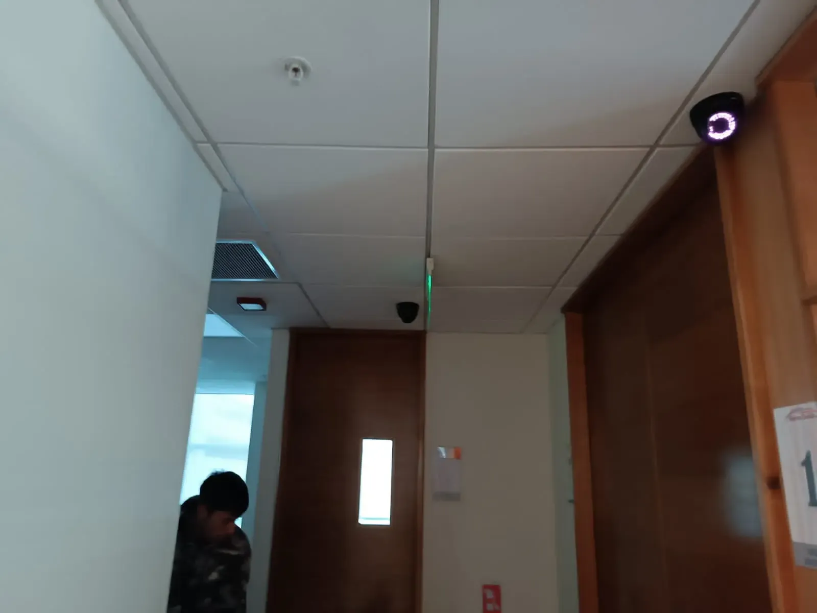 Imagen del proyecto:Cambio de sistema de CCTV en oficinas